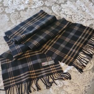 100 % Cashmere Black/Gray/Tan Plaid Scarf.